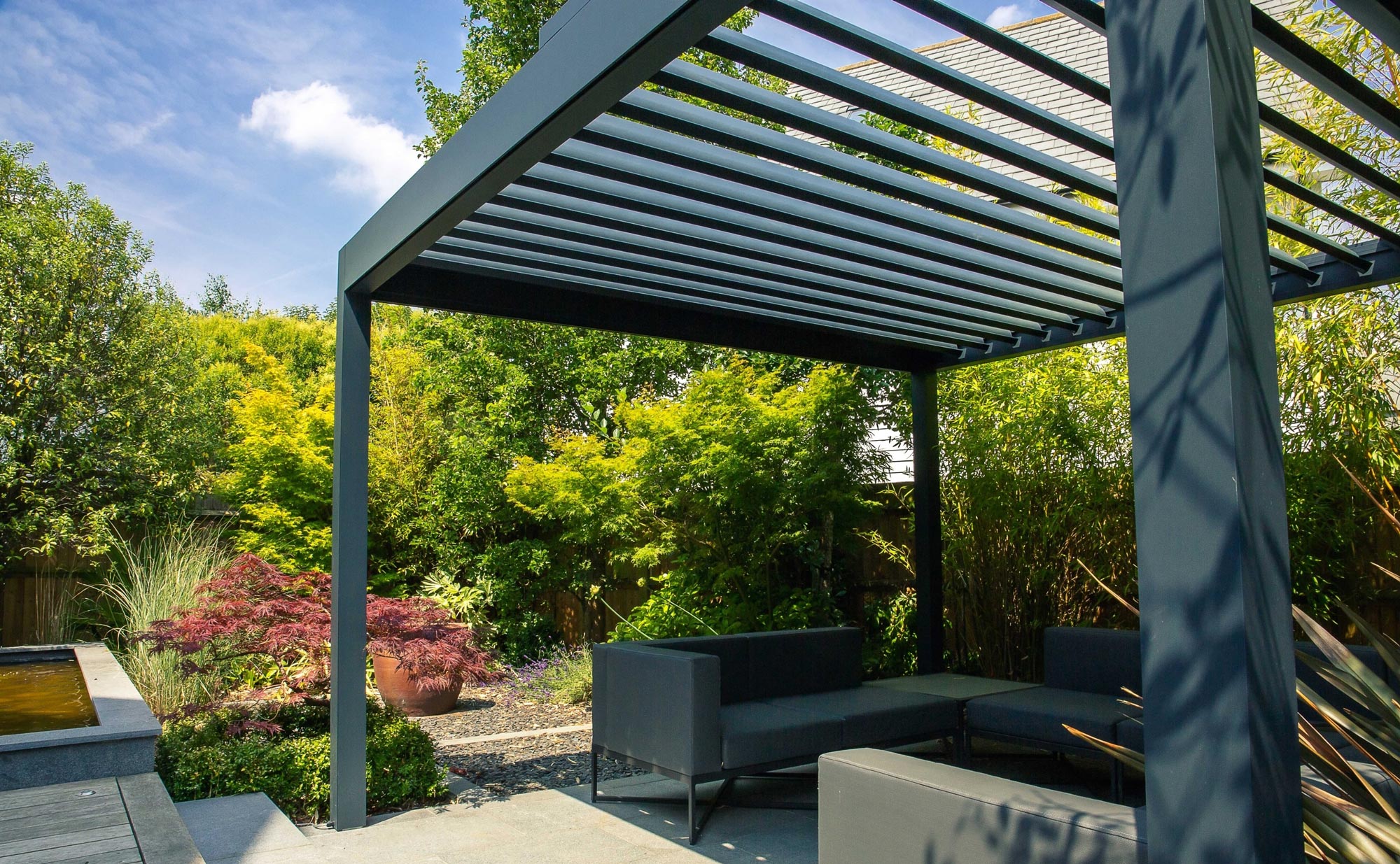 aluminium louvred pergola garden